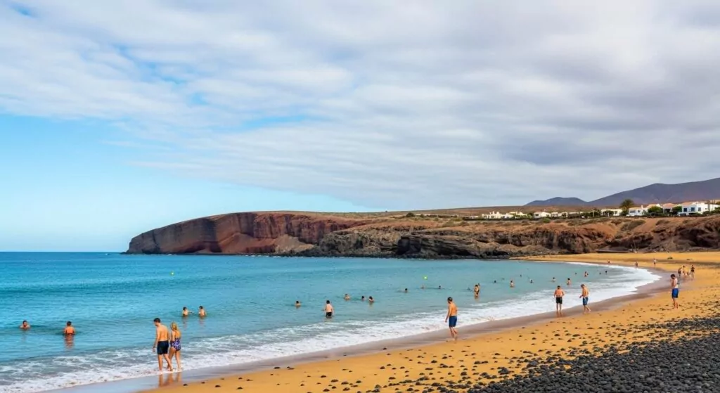 La Temperature De La Mer à Lanzarote En Hiver Surprend Elle Vraiment Les Voyageurs ? Featured Image